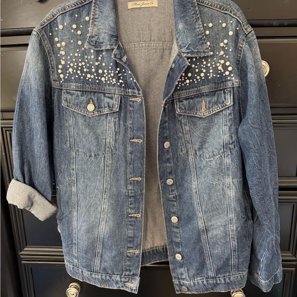 Blue Jean Jacket with Vintage Wash and Pearls Details Size L